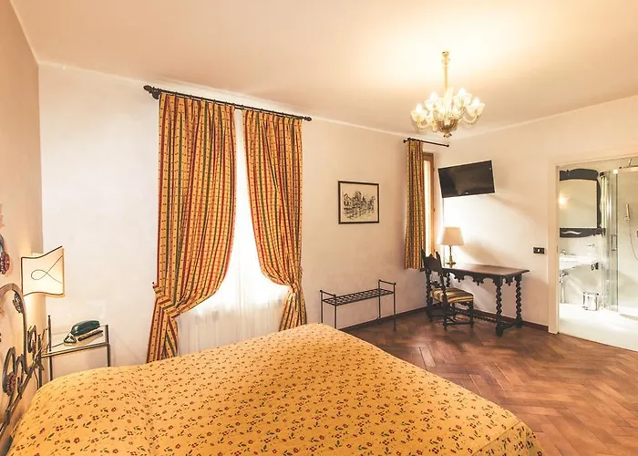 Hotel La Valletta Relais 3*